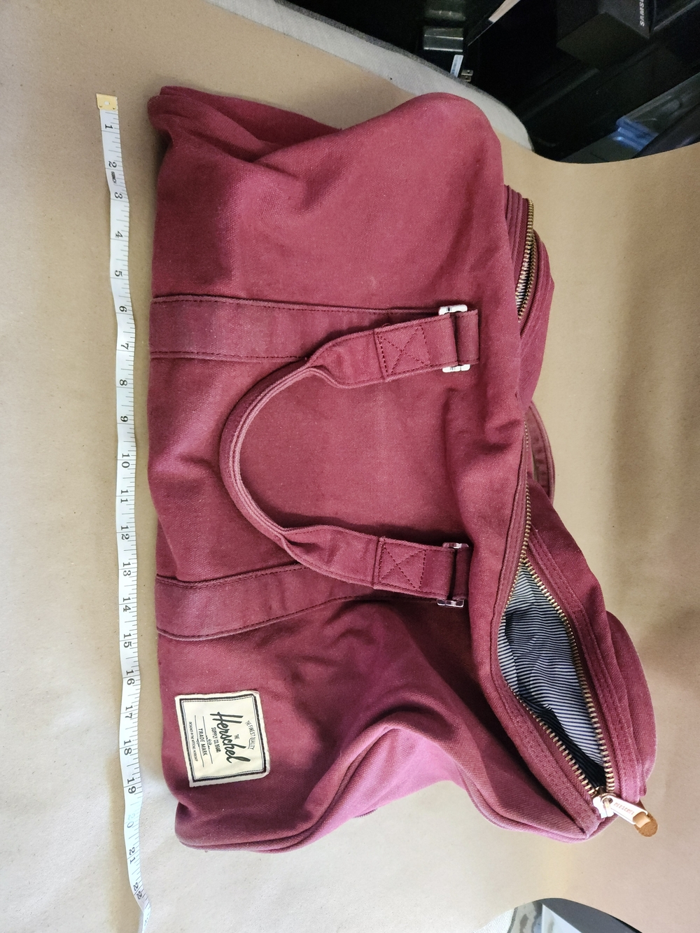 Herschel Supply Company Travel Duffle - Picture 2 of 8